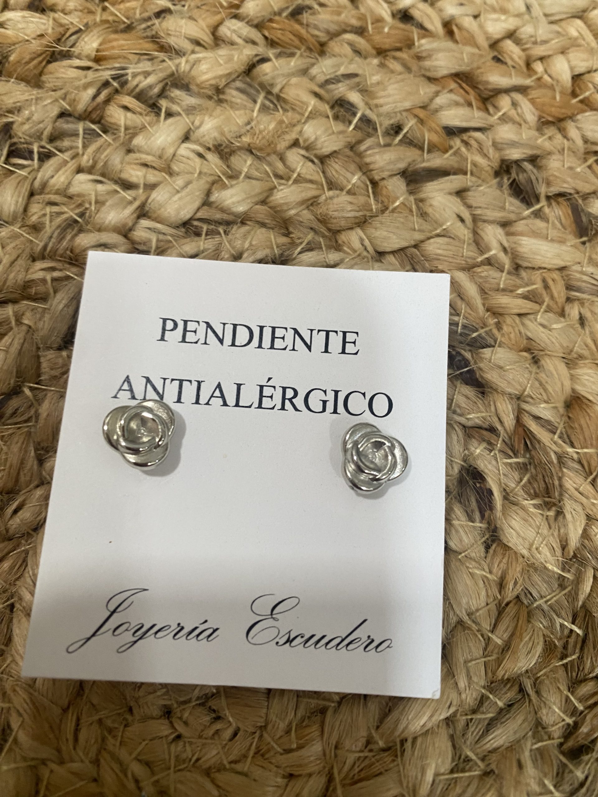 Pendientes antialérgico (hipoalergénico) - Imagen 4