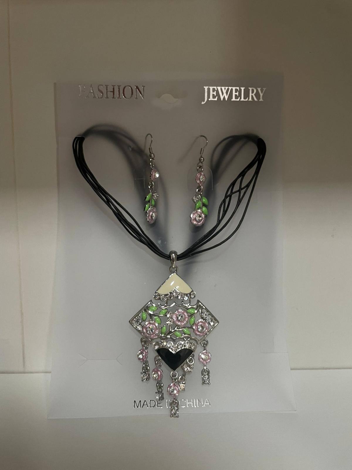 Conjunto de bisuteria - Imagen 3