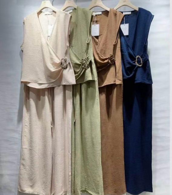 CONJUNTO MUJER CRUZADO CON HEBILLA