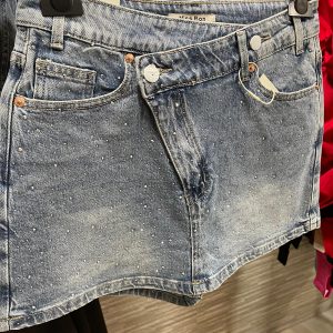 Falda pantalón vaquera con brillantes