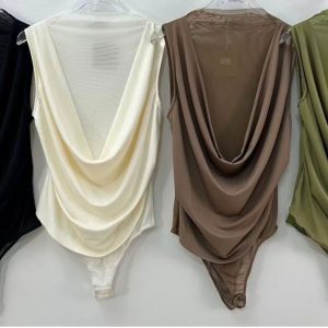 Body drapeado sin mangas