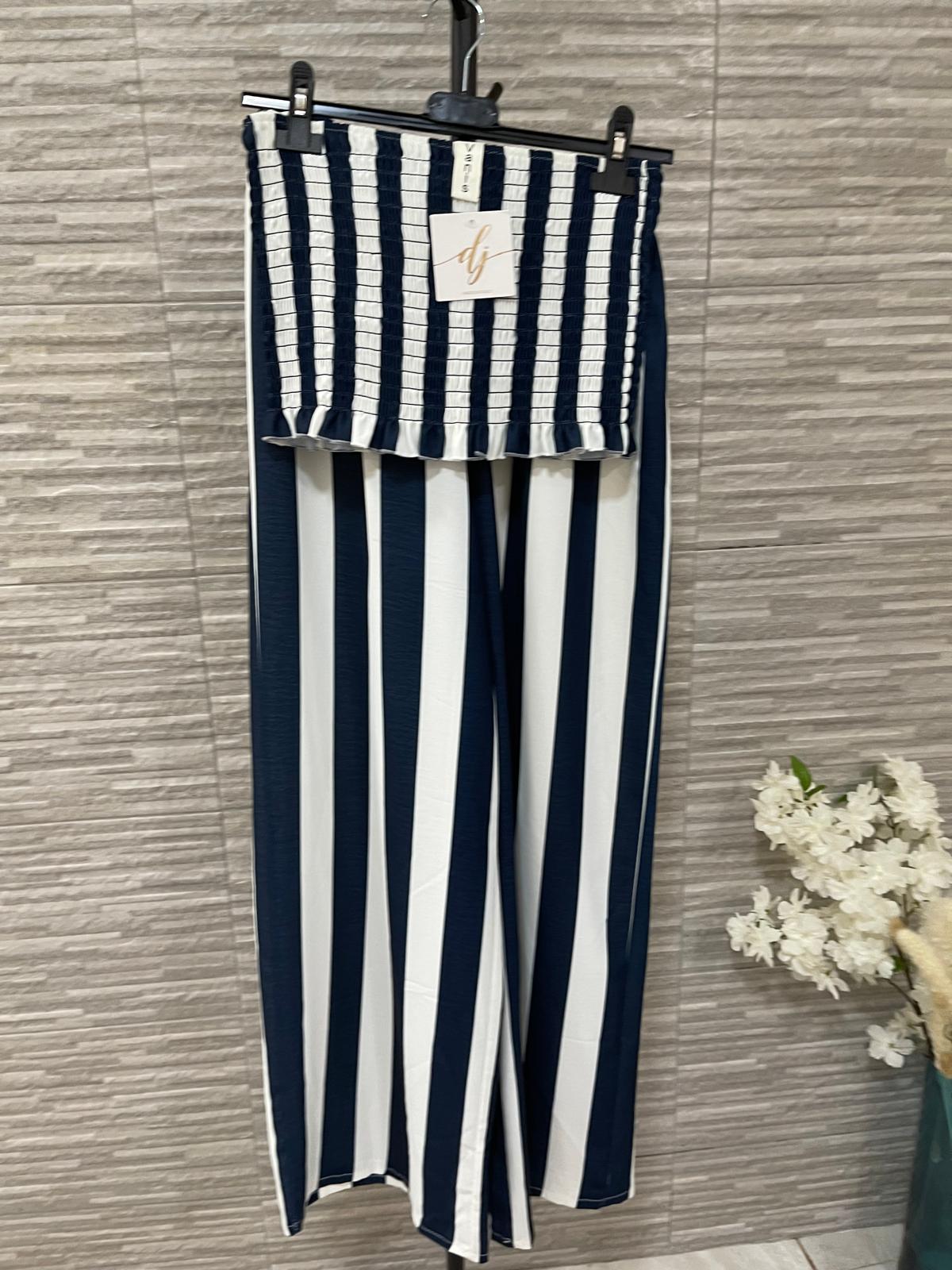 Conjunto de dos piezas de top palabra de honor y pantalón palazzo de rayas talla única - Imagen 5