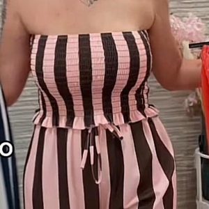 Conjunto de dos piezas de top palabra de honor y pantalón palazzo de rayas talla única